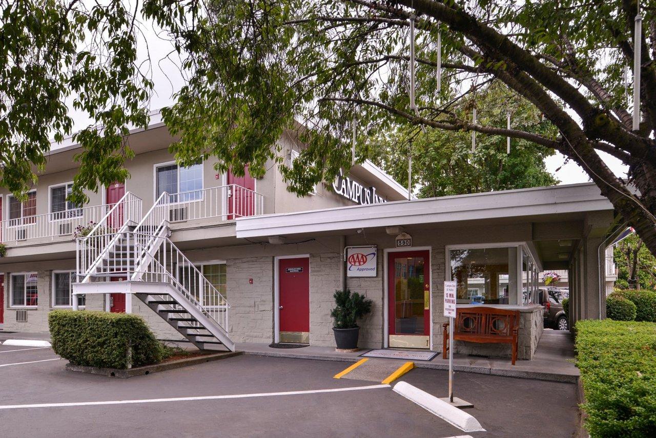 Campus Inn & Suites Eugene Downtown מראה חיצוני תמונה