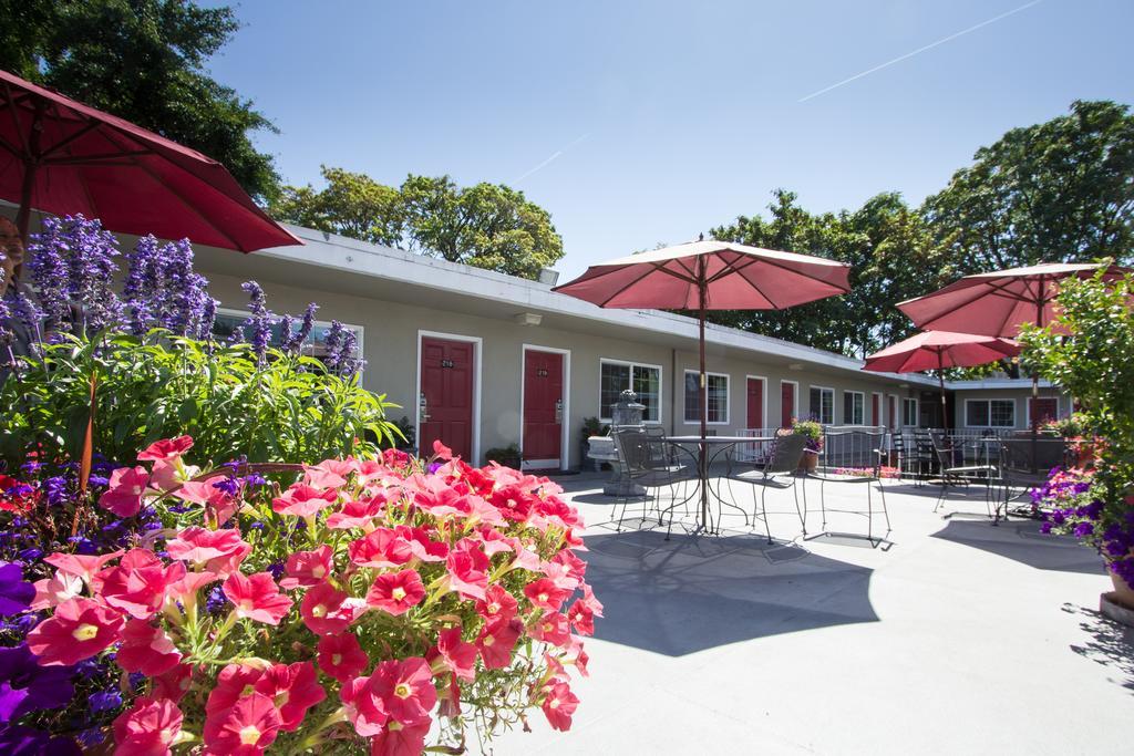 Campus Inn & Suites Eugene Downtown מראה חיצוני תמונה